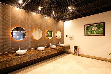 NEOWIZ魂类动作RPG游戏<lies of=